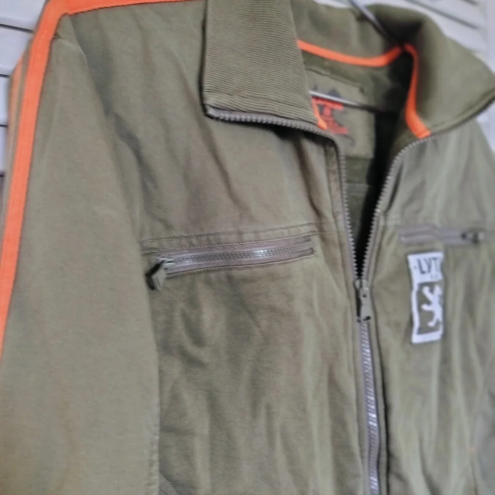 Express stay stylish